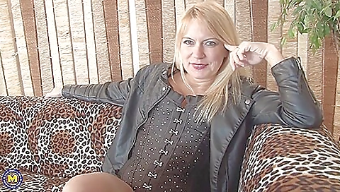 French Milf 1080p